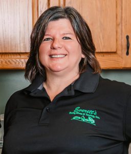 Jennifer Niles Everett's Body Shop & Towing, Inc.